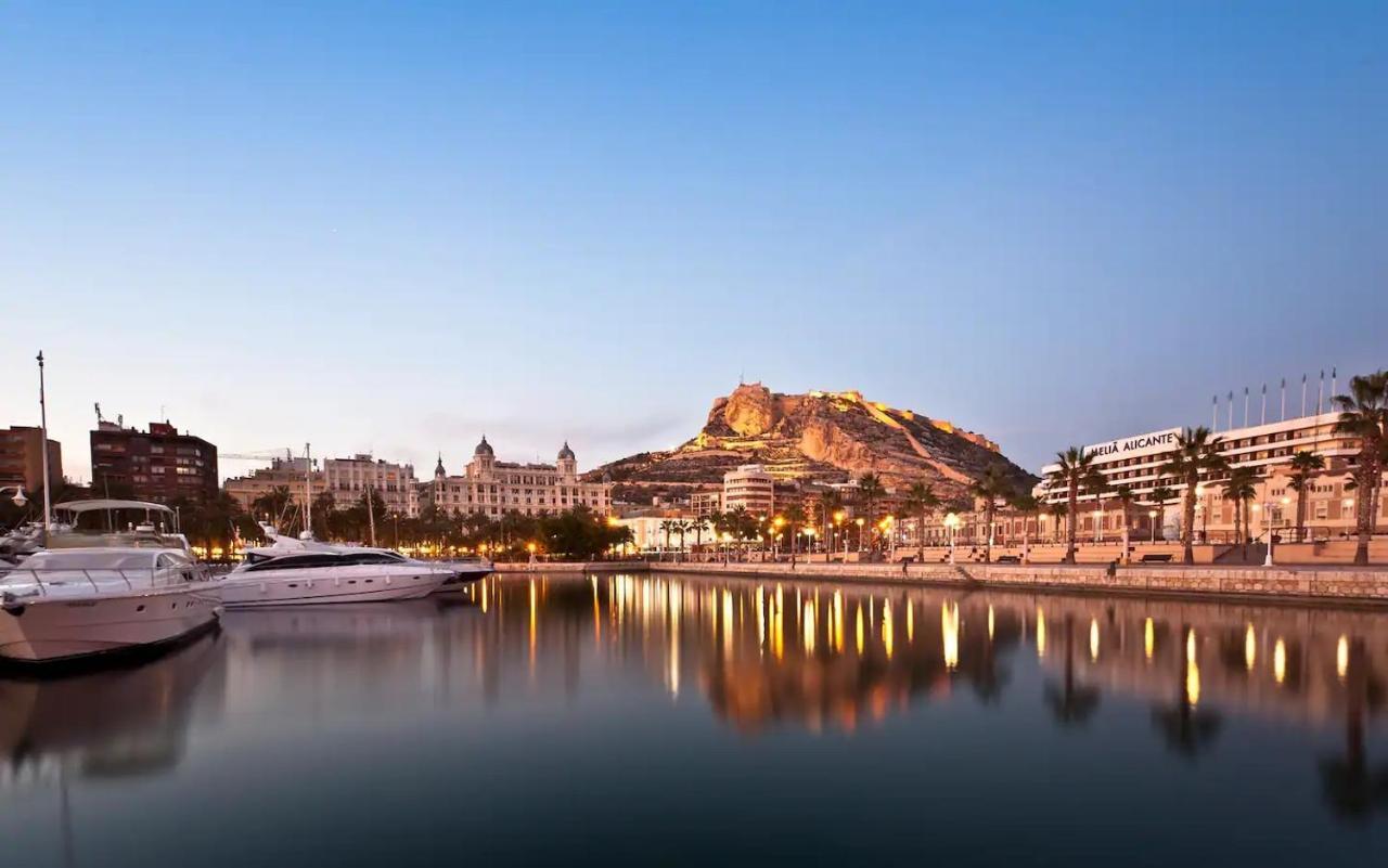 Atico Dos Alturas Alicante Bagian luar foto